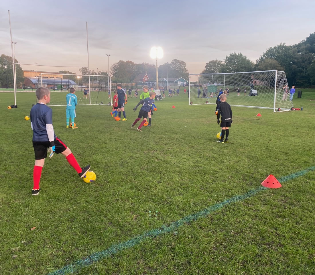 Woking Weekly Goalkeeping Course Woking