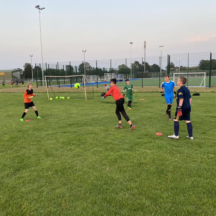 Basingstoke Goalkeeping Course